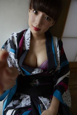 美女被扒衣服